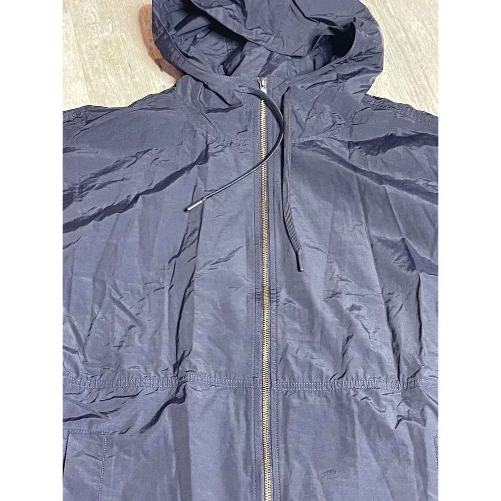 Eileen Fisher eileen fisher